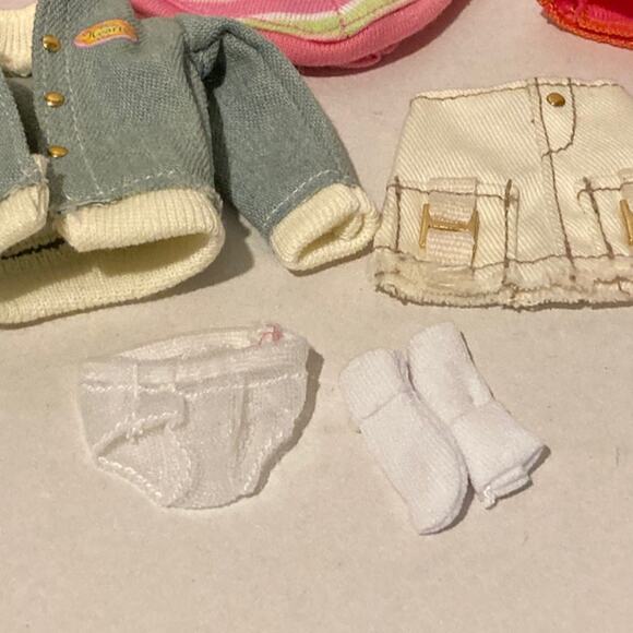 Vintage Y2K Only Hearts Club Doll Skirt & Poncho Outfit Loose FITS 8" KISH DOLLS - Picture 4 of 4